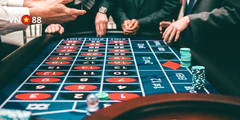 Vòng quay roulette VN88 vận hành dựa trên cơ chế ngẫu nhiên, mang tính công bằng cao, đảm bảo quyền lợi cho người chơi.